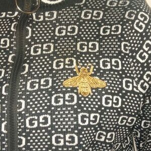 Gucci zip up track sweater black and white